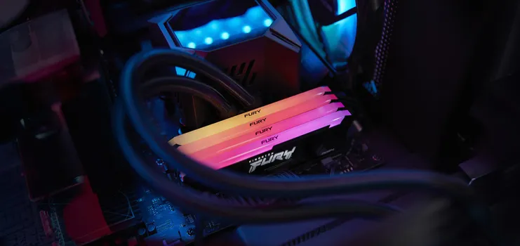 KINGSTON DIMM DDR4 8GB / 3600MHz KF436C17BB2A/8 FURY BEAST RGB (9 / 10)