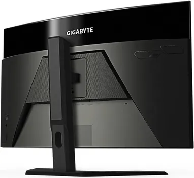 GIGABYTE M32QC (2 / 4)