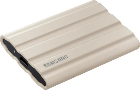 SAMSUNG T7 SHIELD 2TB BEIGE EKSTERNI SSD DISK │ IP65 OTPORNOST │ BRZINA ČITANJA DO 1.050 MB/S │ BRZINA ZAPISIVANJA DO 1.000 MB/S │ KAPACITET 1TB │ USB 3.2 GEN 2 I PCIE NVME TEHNOLOGIJA │ GUMIRANI DIZAJN (3 / 5)