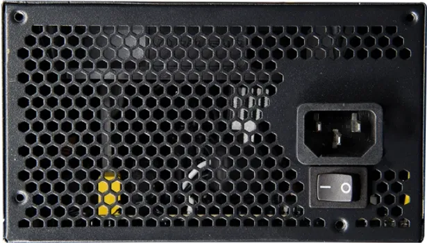 COUGAR STC650 PSU, 80 PLUS WHITE, 650W (4 / 5)