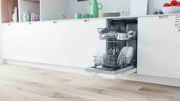 INDESIT DI9E 2B10 (8 / 13)