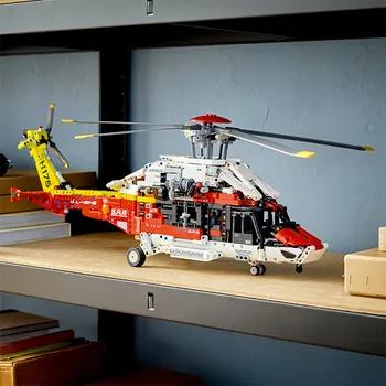 LEGO 42145 AIRBUS H175 RESCUE HELICOPTER (13 / 20)