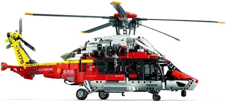 LEGO 42145 AIRBUS H175 RESCUE HELICOPTER (16 / 20)