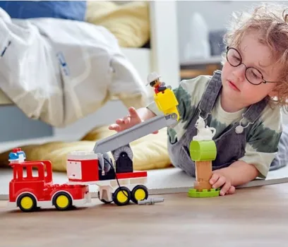 LEGO DUPLO 10969 FIRE ENGINE [21pcs / 2+] (2 / 12)