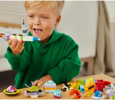 LEGO CLASSIC 11037 CREATIVE SPACE PLANETS 5 (5 / 25)