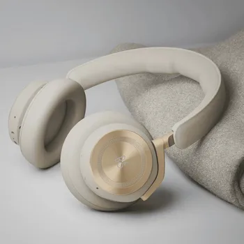 BANG & OLUFSEN BEOPLAY HX [WIRELESS] (30 / 36)