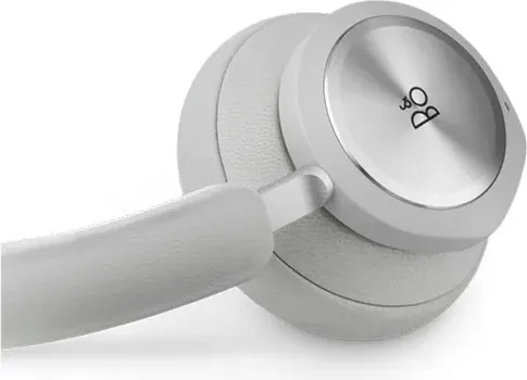 BANG & OLUFSEN BEOPLAY PORTAL [WIRELESS] (15 / 21)