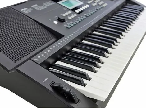 STARTONE MK-300 [61 keys / 390 voices / 100 styles]