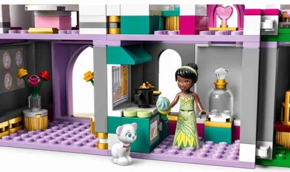 LEGO DISNEY 43205 ULTIMATE ADVENTURE CASTLE PRINCESS 6 (2 / 12)