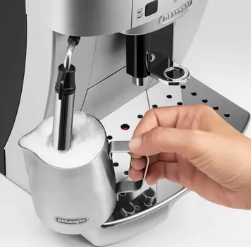 DELONGHI MAGNIFICA S [1450W] (10 / 28)