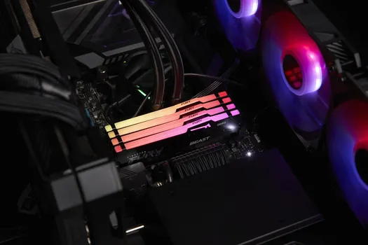 KINGSTON DIMM DDR5 16GB / 6400MT/S KF564C32BBA-16 FURY BEAST BLACK RGB XMP (10 / 17)