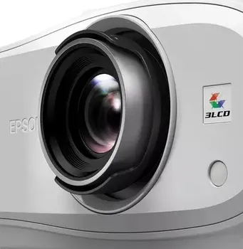 EPSON EH-TW7000 [UHD / 3000 LUMENS] (6 / 9)