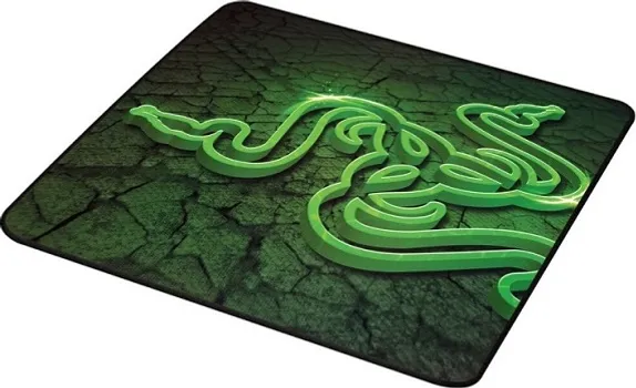 RAZER GOLIATHUS CONTROL FISSURE MEDIUM (1 / 1)