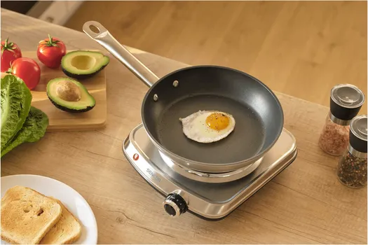 SENCOR SCP 1506SS ELEKTRIČNI REŠO │ PLOČA PREČNIKA 18 CM │ KONTINUIRANO KONTROLISAN TERMOSTAT │ INDIKATORSKA LAMPICA │ PROTIVKLIZNE NOGICE │ SNAGA 1500 W (9 / 10)