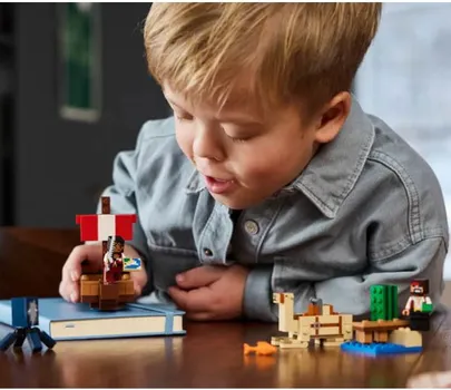 LEGO MINECRAFT 21259 THE PIRATE SHIP VOYAGE 8 (8 / 14)