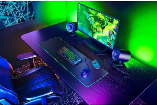 RAZER NOMMO V2 (3 / 5)
