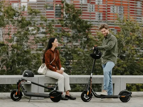 SEGWAY NINEBOT KICKSCOOTER F2 PRO | 460WH | 25KM/H | 55KM | 120KG (3 / 4)