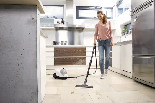 KARCHER SC 4 EASYFIX PAROČISTAČ 2000W
