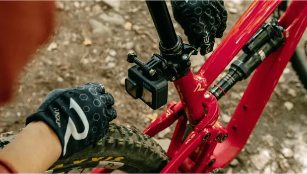 GOPRO HANDLEBAR/SEATPOST/POLE MOUNT - AGTSM-001 NOSAČ ZA GOPRO KAMERU (2 / 4)