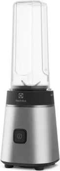ELECTROLUX BLENDER E3SB1-4ST 300W 300 W SNAGA MOTORA, 2 X 600 ML SAN BPA FREE MIX-AND-GO BOCE UKLJUČENE (2 / 9)