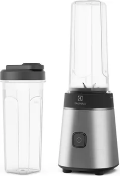 ELECTROLUX BLENDER E3SB1-4ST 300W 300 W SNAGA MOTORA, 2 X 600 ML SAN BPA FREE MIX-AND-GO BOCE UKLJUČENE (6 / 11)