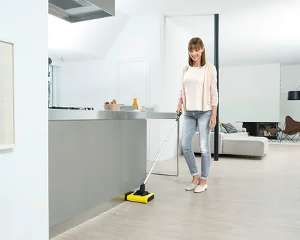 KARCHER KB 5 AKUMULATORSKA METLA (2 / 8)