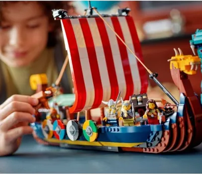 LEGO CREATOR 3-in-1 31132 VIKING SHIP AND THE MIDGARD SERPENT 9G (1 / 9)