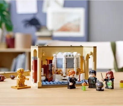LEGO HARRY POTTER 76386 HOGWARTS, POLYJUICE POTION MISTAKE 7G (1 / 4)