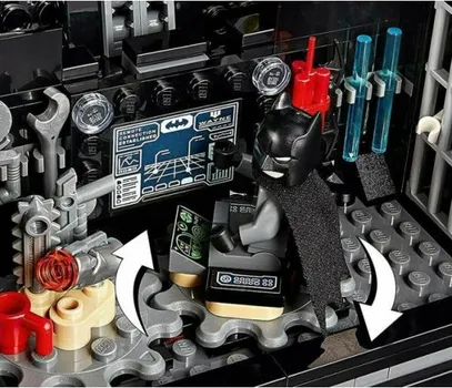 LEGO 76160 BATMAN MOBILE BAT BASE, SUPER HEROES 8 (1 / 5)