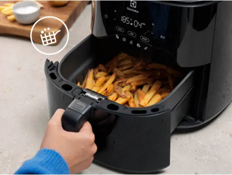 ELECTROLUX EAF5B AIR FRYER [5L] (9 / 9)