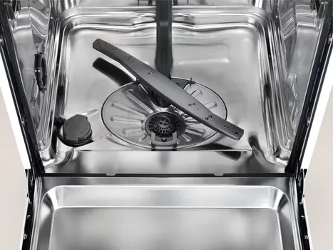 ELECTROLUX EEQ47210L (9 / 10)