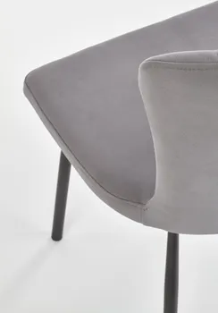 COMMODO BASIC (9 / 12)