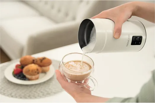 SENCOR SMF 2030WH APARAT ZA GRIJJANJE I PJENU OD MLIJEKA, OBRTAJI 1.100-3.500 RPM, KAPACITET 0.15L, MUTILICA OD NERĐAJUĆEG ČELIKA (8 / 8)