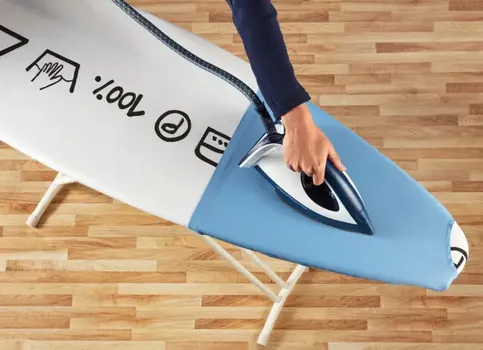 TEFAL TI1200E1 DASKA ZA PEGLANJE │ PODEŠAVANJE VISINE │ MATERIJAL NOGARA: NERĐAJUĆI ČELIK │ VELIČINA DASKE: 1240 X 400 MM │ MAKSIMALNA VISINA: 93 CM (7 / 7)