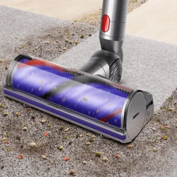 DYSON V11 ADVANCED ŠTAPNI USISAVAČ (479333) │ TEHNOLOGIJA CIKLONA: 14 KONCENTRIČNIH │ SNAGA USISAVANJA: 200 AW │ VOLUMEN POSUDE: 0.76 L │ VRIJEME RADA BATERIJE: 60 MIN │ VRIJEME PUNJENJA: 4,5 SATI │ DIMENZIJE: 261 X 250 X 1286 MM │ TEŽINA: 2 KG