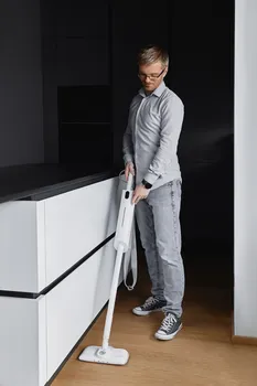 AENO STEAM MOP SM1: BUILT-IN WATER FILTER, AROMA OIL TANK, 1200W, 110°C, TANK VOLUME 380 ML, SCREEN TOUCH SWITCH (3 / 7)