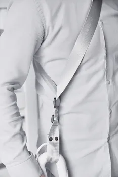 AENO STEAM MOP SM1: BUILT-IN WATER FILTER, AROMA OIL TANK, 1200W, 110°C, TANK VOLUME 380 ML, SCREEN TOUCH SWITCH (7 / 7)