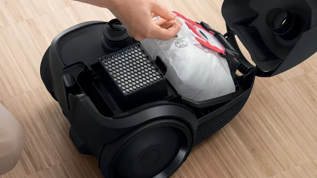 BOSCH USISIVAČ BGBS2LB1 (12 / 13)