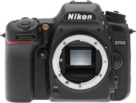 NIKON FOTOAPARAT D7500 (1 / 4)