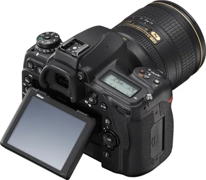 NIKON FOTOAPARAT D780 BODY (8 / 10)
