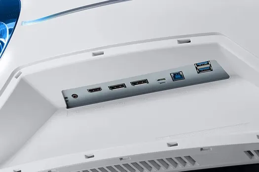 SAMSUNG Odyssey C49G95T (6 / 7)