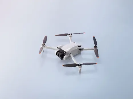 DJI MINI 3 FLY MORE COMBO + RC, 4K HDR, 12 MP, TRUE VERTICAL SHOOTING, 38 MIN MAX, 248G (10 / 14)