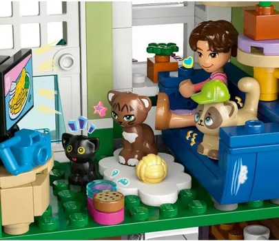LEGO FRIENDS FRIENDS STANOVI I TRGOVINE U HEARTLAKEU 42670 (7 / 17)
