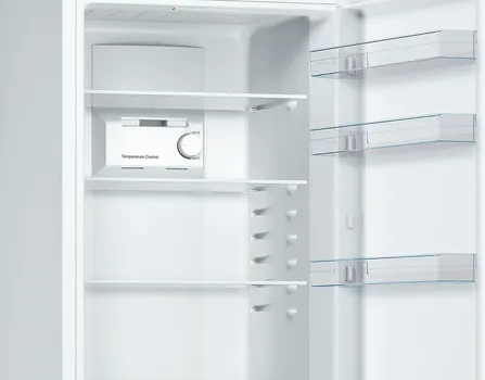 BOSCH KGN 36 NWEA (7 / 10)