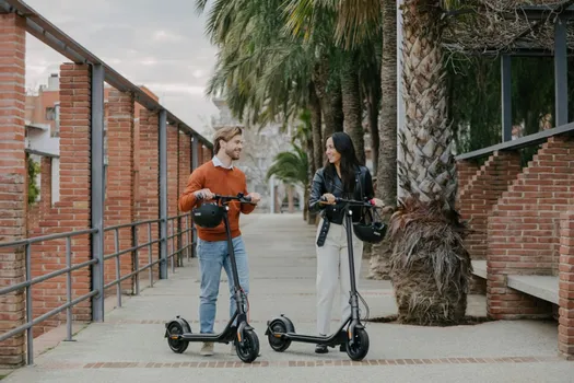 SEGWAY NINEBOT KICKSCOOTER F2 PLUS E | 800W | 55KM | 25KM/H | 120KG (3 / 8)