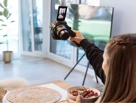 CANON FOTOAPARAT R50 + RFS18-45 S (5 / 6)