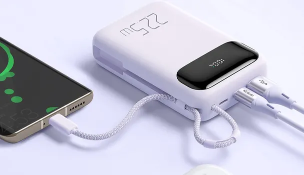 MCDODO MC-3245 (PURPLE) POWERBANK │ KAPACITET: 10.000 MAH (NOMINALNO 5800 MAH) │ ULAZ: LIGHTNING (5V - 2A), USB-C (18W) │ IZLAZ: USB-A (22.5W), USB-C (20W), USB-C KABL (22.5W) │ UKUPNA STRUJA: 5V - 3A │ MATERIJAL: ABS + PC │ DIMENZIJE: 103 X 67.5 X 26 MM │ TEŽINA: 240 G (5 / 7)