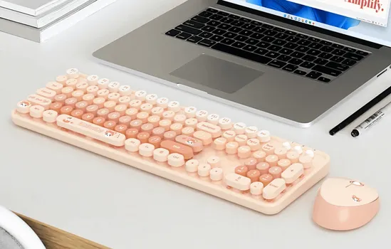 MOFII SWEET NEW COMBO (ORANGE) KOMPLET TASTATURA │ BEŽIČNI SET: MIŠ I TASTATURA │ DOMET: 6-10M │ KOMPATIBILNOST: WINDOWS 2000/XP/ME/VISTA/7/8/10 │ MIŠ: 4 TASTERA, DPI 800/1200/1600, 3 MILIONA KLIKOVA, TEŽINA 80G │ TASTATURA: 104 TASTERA, 8 MILIONA KLIKOVA, TEŽINA 717.6G │ NAPAJANJE: AA ALKALNA BATERIJA ZA OBA UREĐAJA (2 / 4)