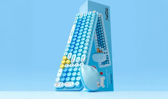 MOFII BABY BEAR BLUE BEŽIČNI KOMPLET TASTATURA I MIŠ │ POVEZIVANJE: BEŽIČNO, 2.4 GHZ │ DOMET: 6-10 M │ MIŠ: 3 TASTERA, 1200 DPI, 1X AA BATERIJA, 75 G │ TASTATURA: 85 TASTERA, 2X AAA BATERIJE, 499 G (3 / 3)
