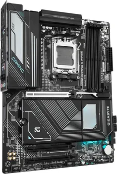 GIGABYTE B850 GAMING X WIFI 6E REV. 1.0 (2 / 4)